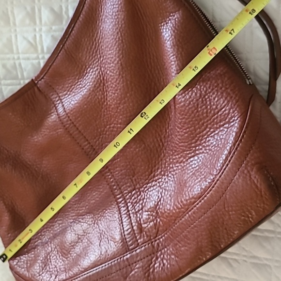 Elegant Brown Pebble Soft Leather Shoulder Bag By Banana Republic - Picture 9 of 9